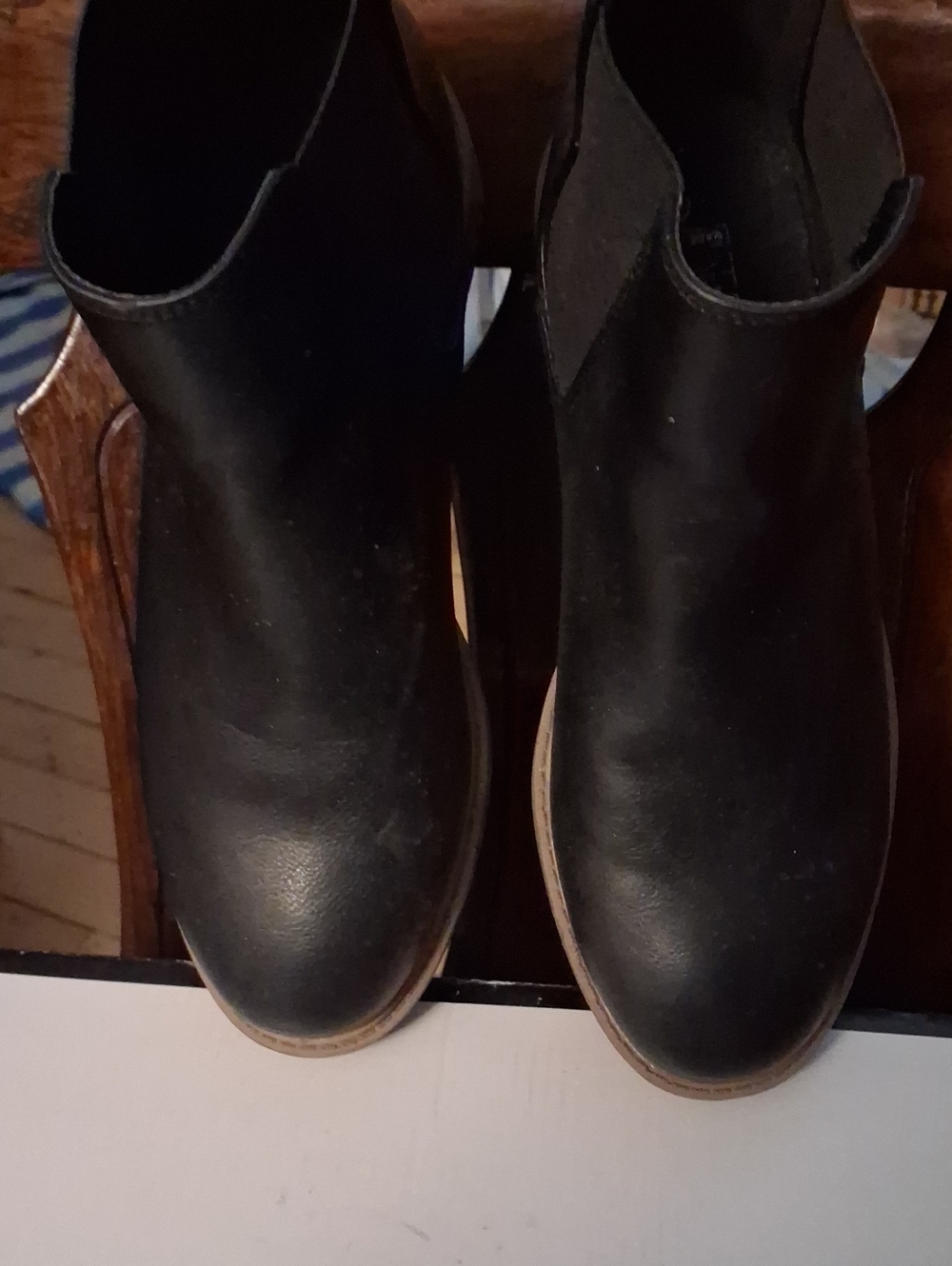 Esprit Black Chelsea Ankle Boots with Tan Trim